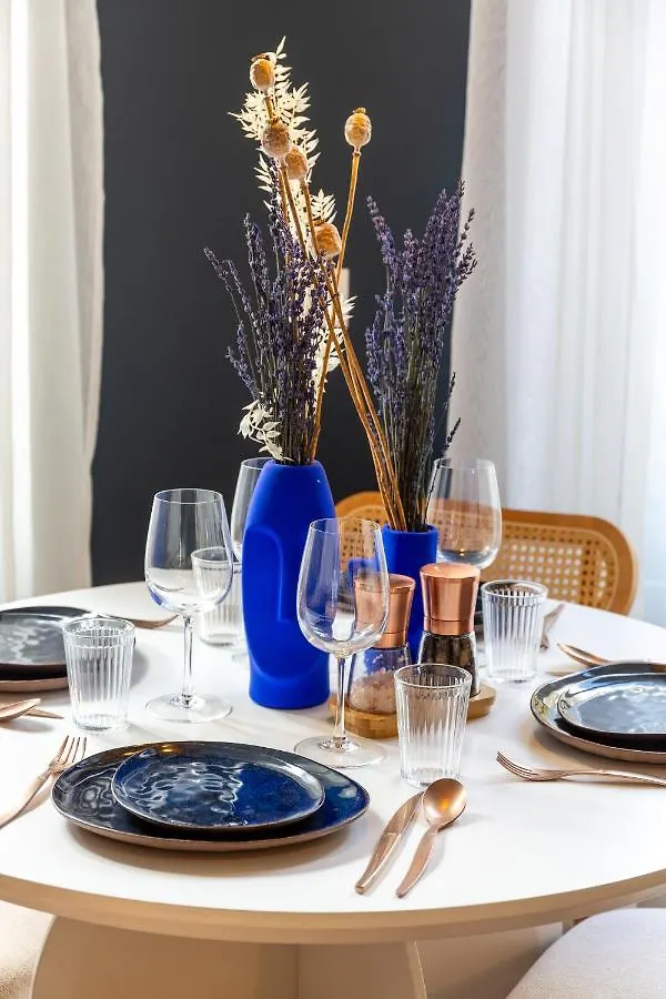 The Blue Suite Downtown Montmartre Paris
