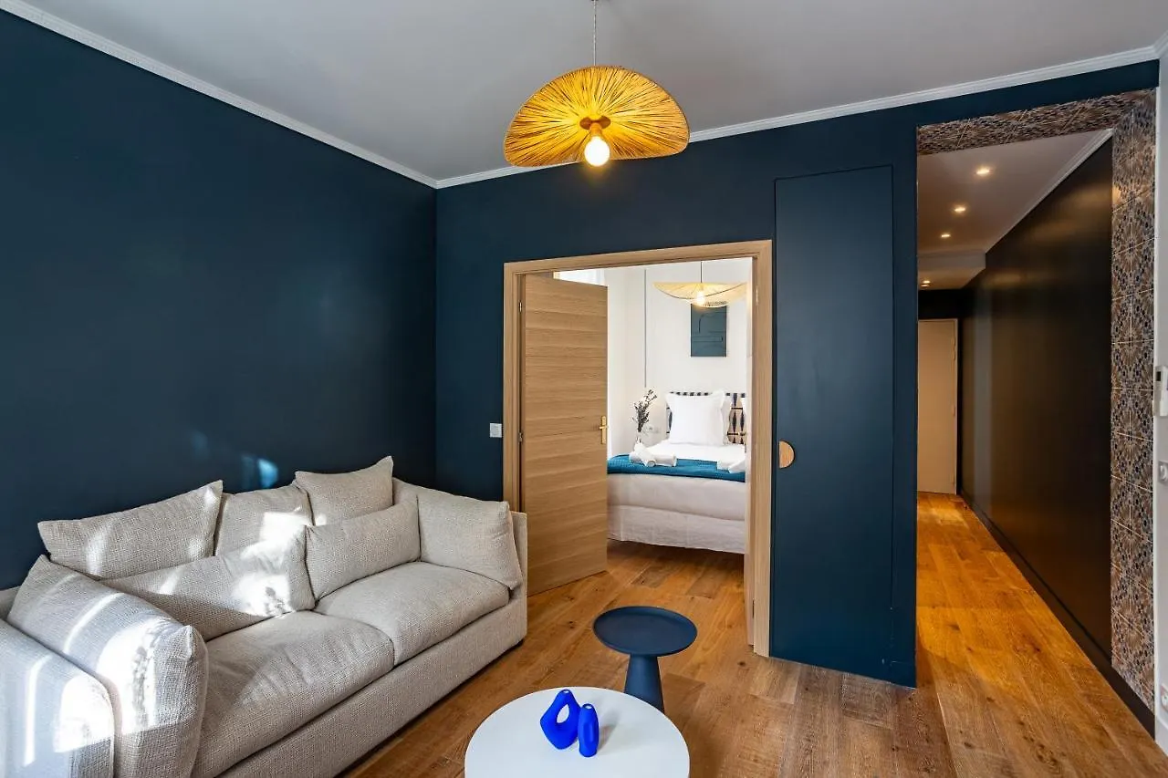 The Blue Suite Downtown Montmartre Paris 0*,